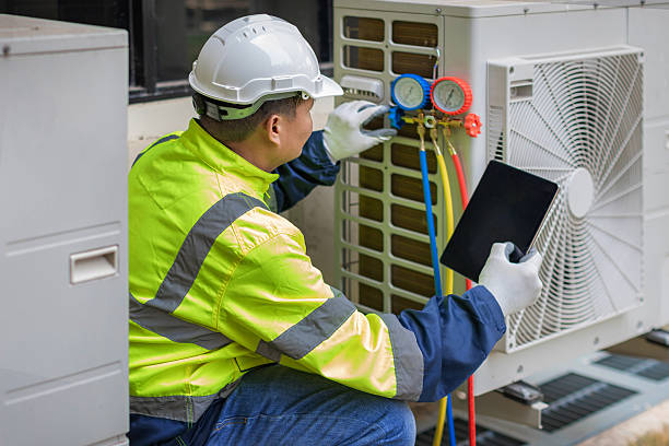 Professional Hvac technician working in Stanton, TX